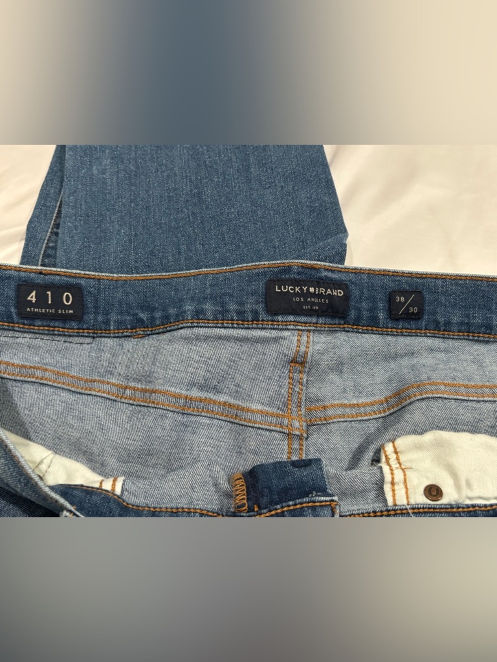Lucky Brand Men's 410 Athletic Slim Jeans - Picture 4 of 6